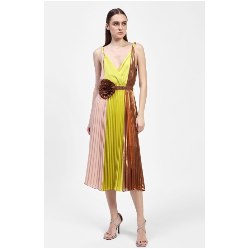 DIXIE Multicolor shiny pleated dress with maxi flower